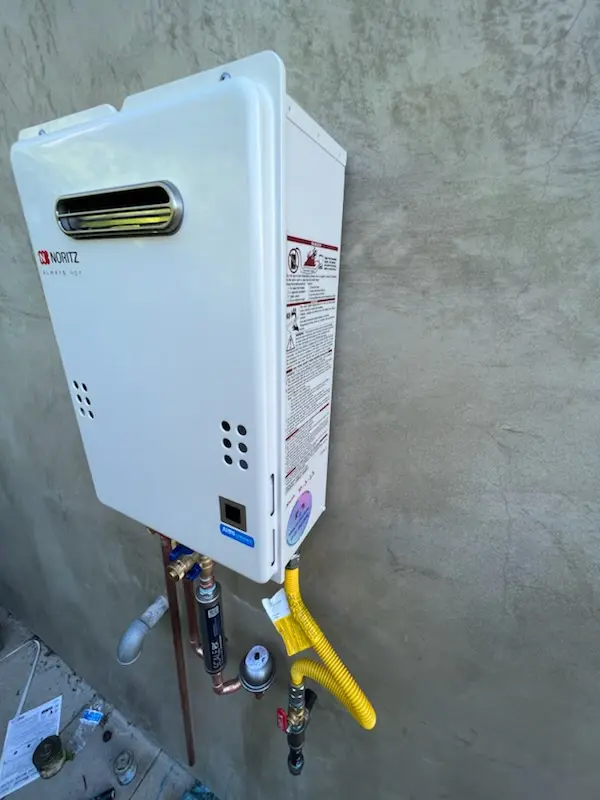 Tankless water heater installation for Fayburg homes